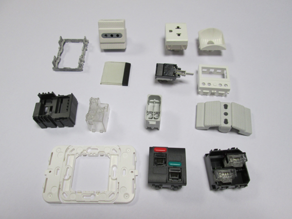 low volume injection moulding